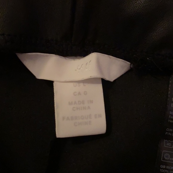 H&M faux leather high waist leggings - Picture 6 of 8
